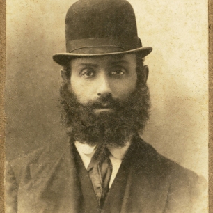 Great-grandfather Nahum Chesno, Odessa. His father beat him up for trying to play the violin.